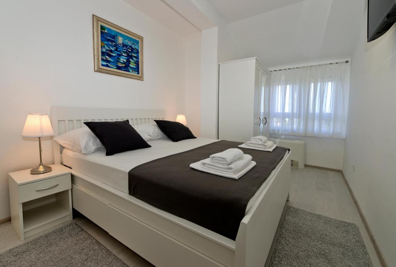Apartment Maria - Free Garage ดูบรอฟนิก ภายนอก รูปภาพ