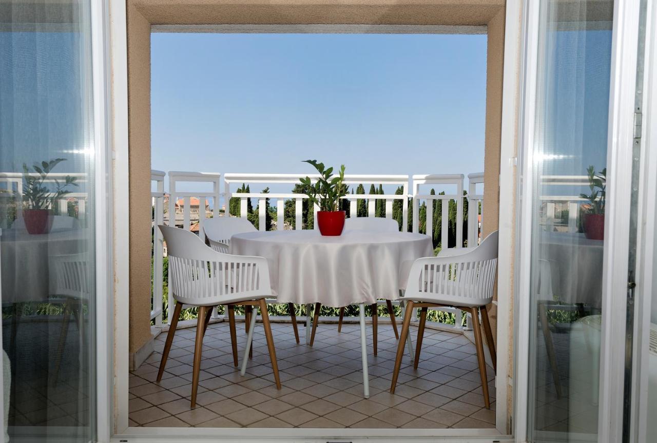 Apartment Maria - Free Garage ดูบรอฟนิก ภายนอก รูปภาพ